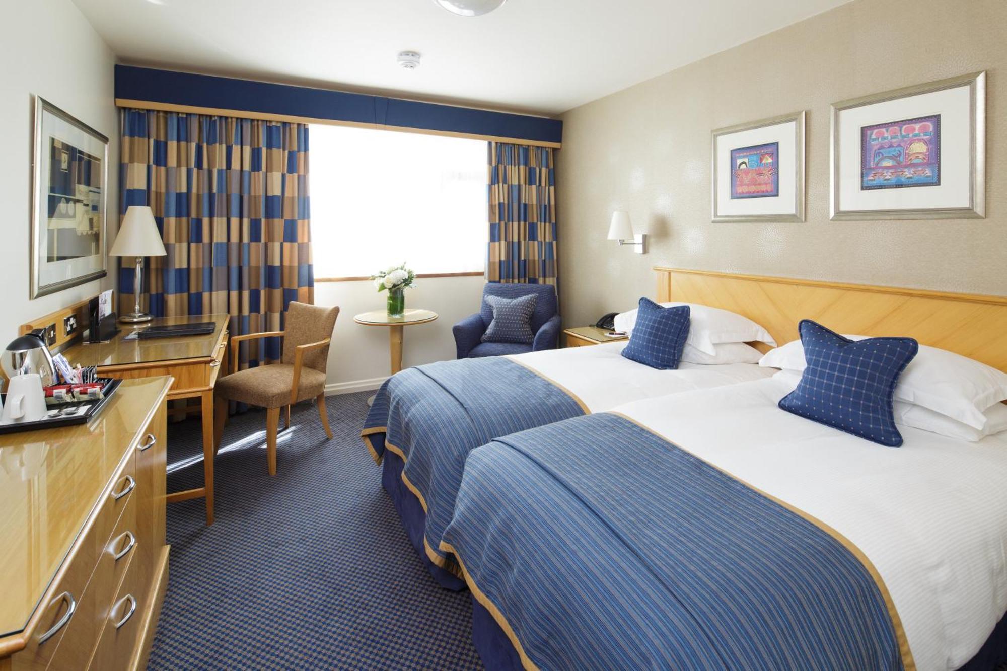 Pomme D'Or Hotel Saint Helier Jersey 객실 사진